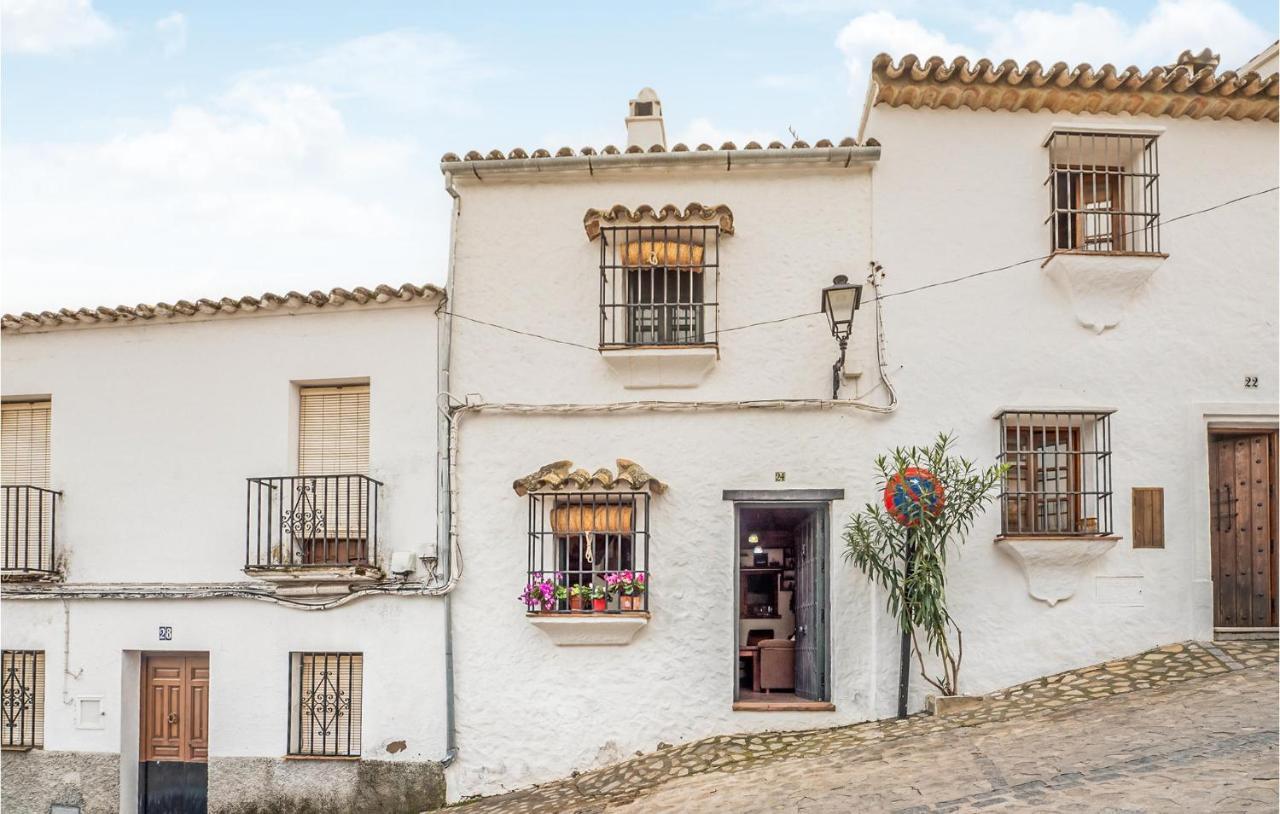 Stunning Home In Zahara De La Sierra With Wifi Buitenkant foto